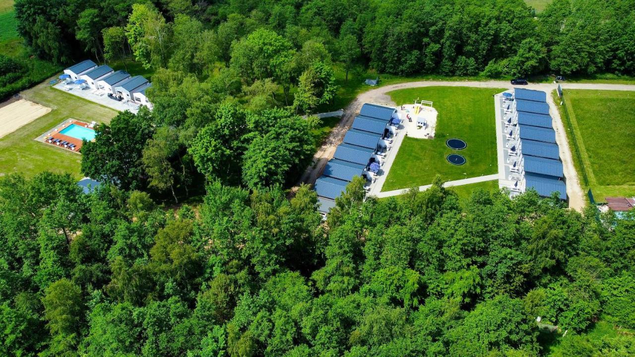 Lumi Resort Domki Letniskowe Z Podgrzewanym Basenem Rewal Eksteriør billede