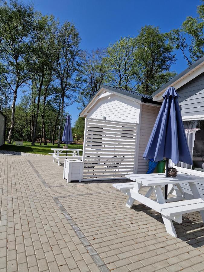 Lumi Resort Domki Letniskowe Z Podgrzewanym Basenem Rewal Eksteriør billede