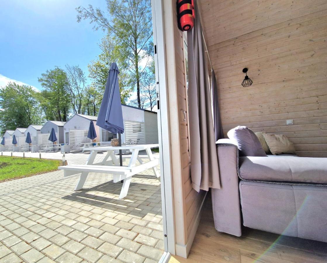 Lumi Resort Domki Letniskowe Z Podgrzewanym Basenem Rewal Eksteriør billede